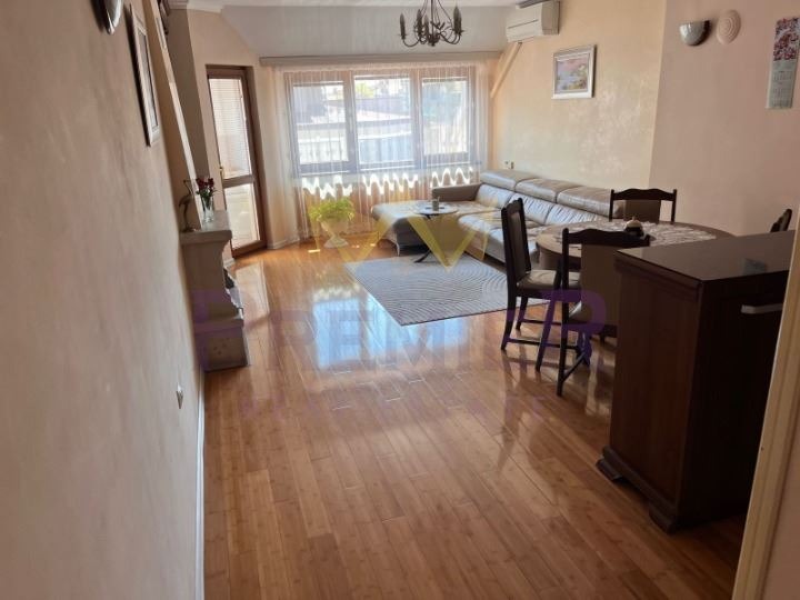 Продава 3-СТАЕН, град Бургас, Възраждане • 230000 € / 449840.90 лв. • 64208231 1