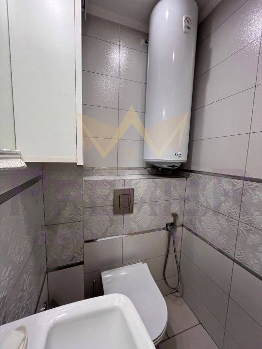 Продава 3-СТАЕН, гр. Бургас, Възраждане, снимка 11 - Апартаменти - 51983662