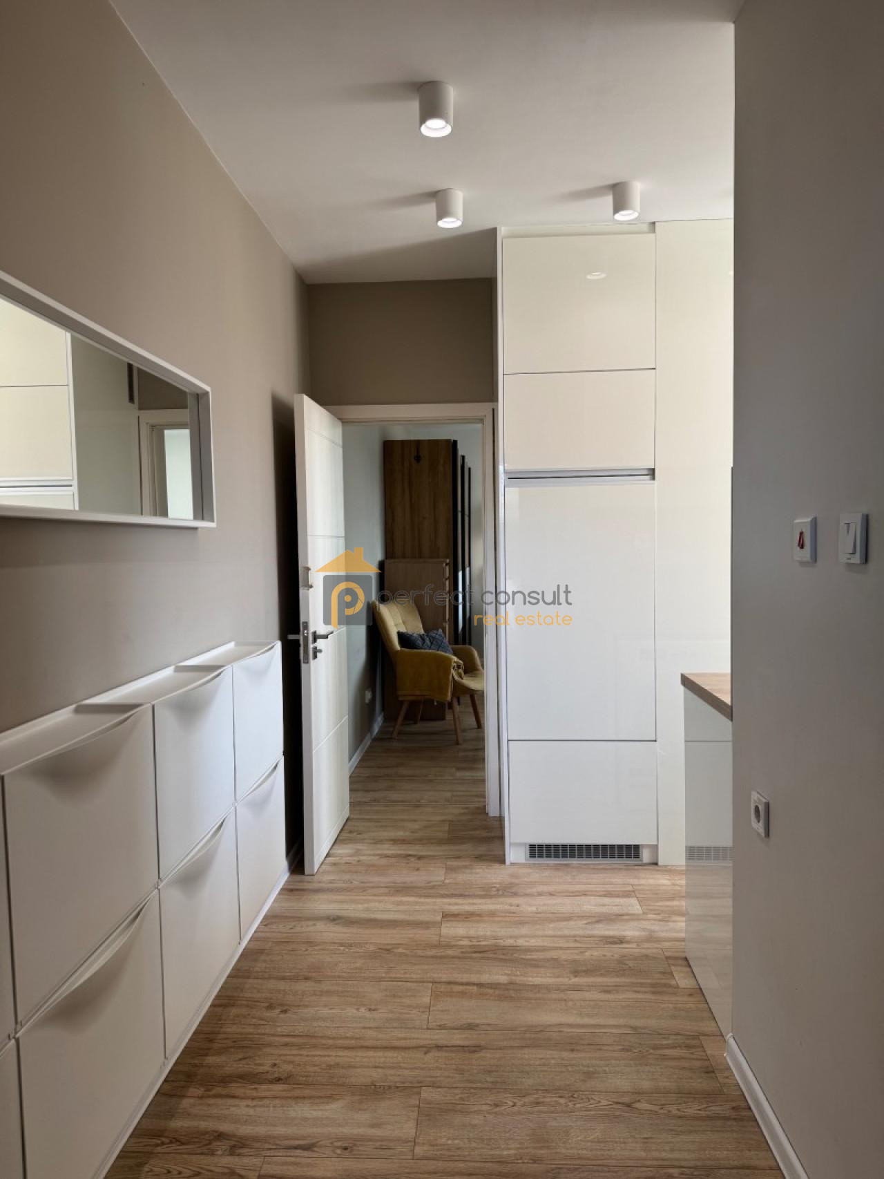 Продава 1-СТАЕН, гр. Пловдив, Тракия, снимка 9 - Апартаменти - 53741311