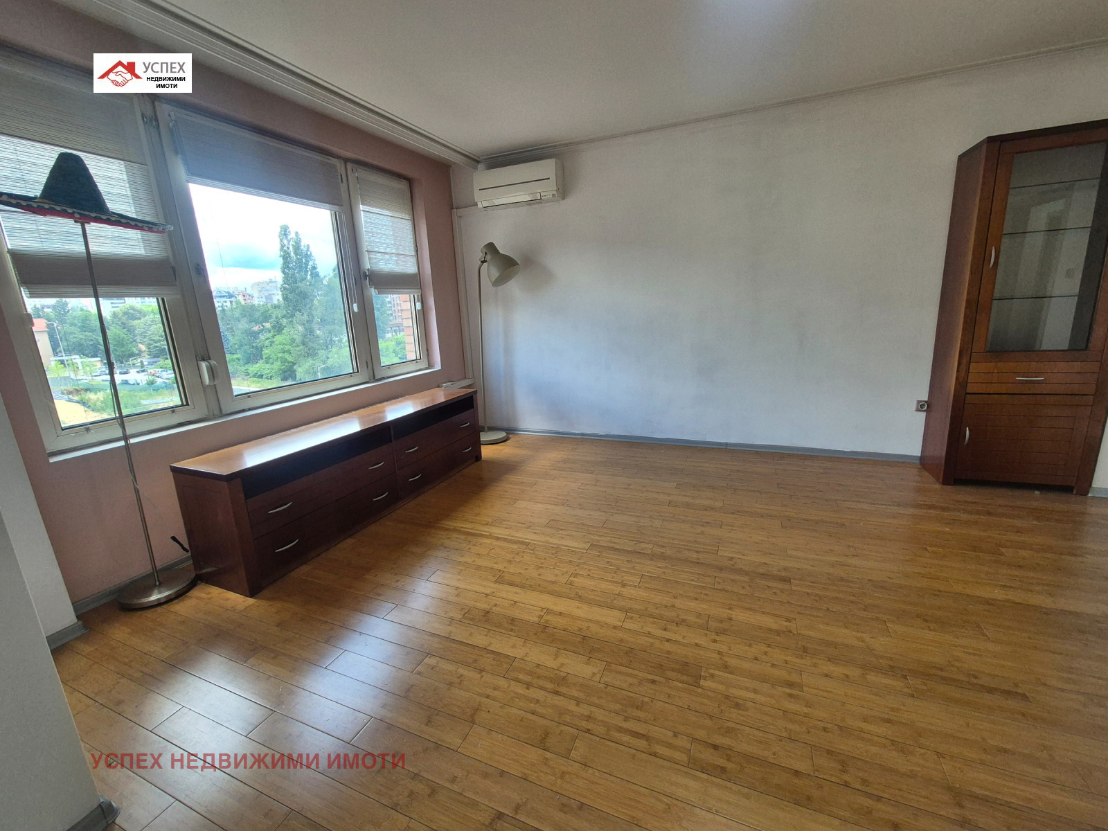 Продава 4-СТАЕН, гр. София, Изток, снимка 2 - Апартаменти - 55085626