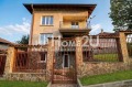 Продава  Къща област Перник , гр. Батановци , 246 кв.м | 75568037