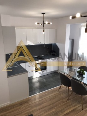 2-СТАЕН, 49 m2