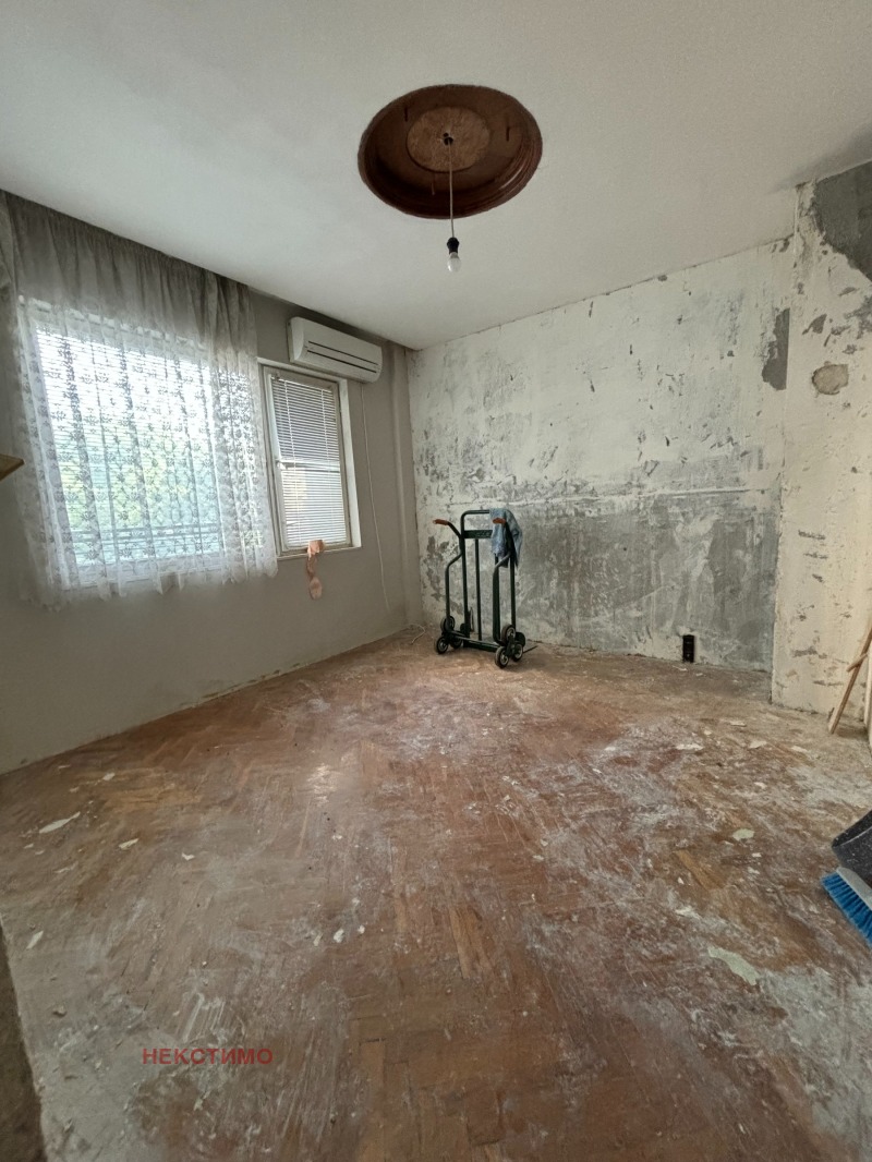 À venda  1 quarto Plovdiv , Hristo Smirnenski , 64 m² | 97450155 - imagem [4]