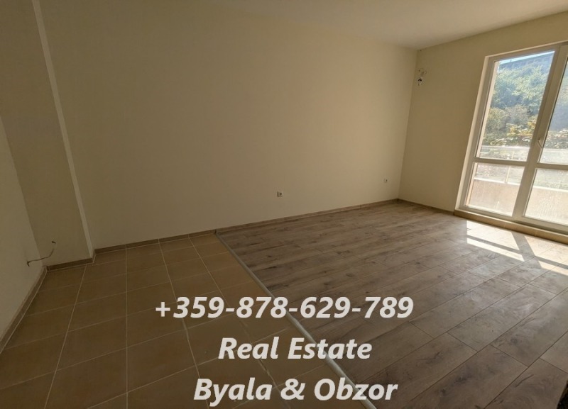 Продава 2-СТАЕН, гр. Бяла, област Варна, снимка 4 - Апартаменти - 52634617