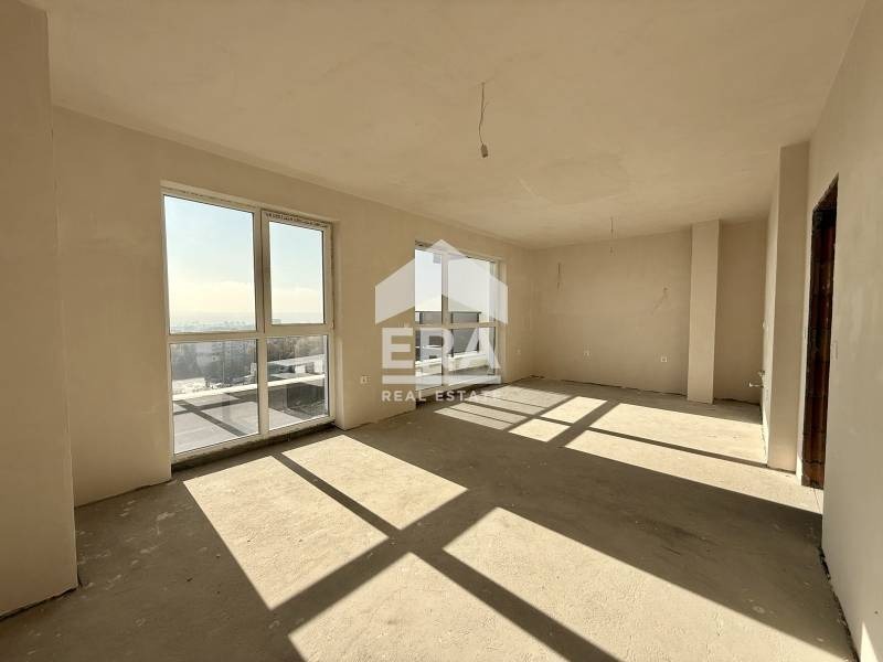 Продава 3-СТАЕН, гр. Варна, Изгрев, снимка 5 - Апартаменти - 52440088