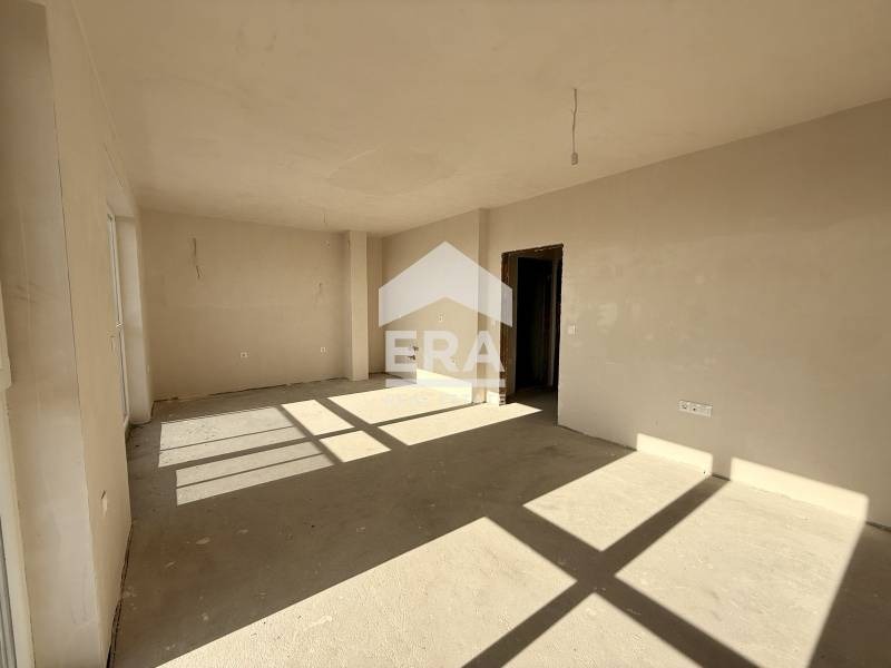 Продава 3-СТАЕН, гр. Варна, Изгрев, снимка 4 - Апартаменти - 52440088