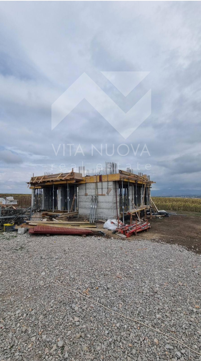 Продава КЪЩА, област София, с. Гурмазово • 349999 € • 19713627 — Holmes.bg