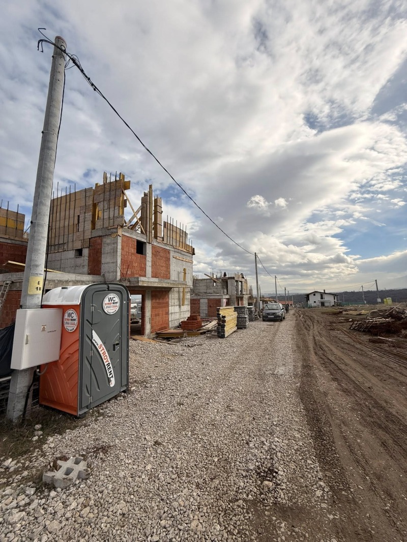 Продава КЪЩА, с. Гурмазово, област София област, снимка 8 - Къщи - 51287431