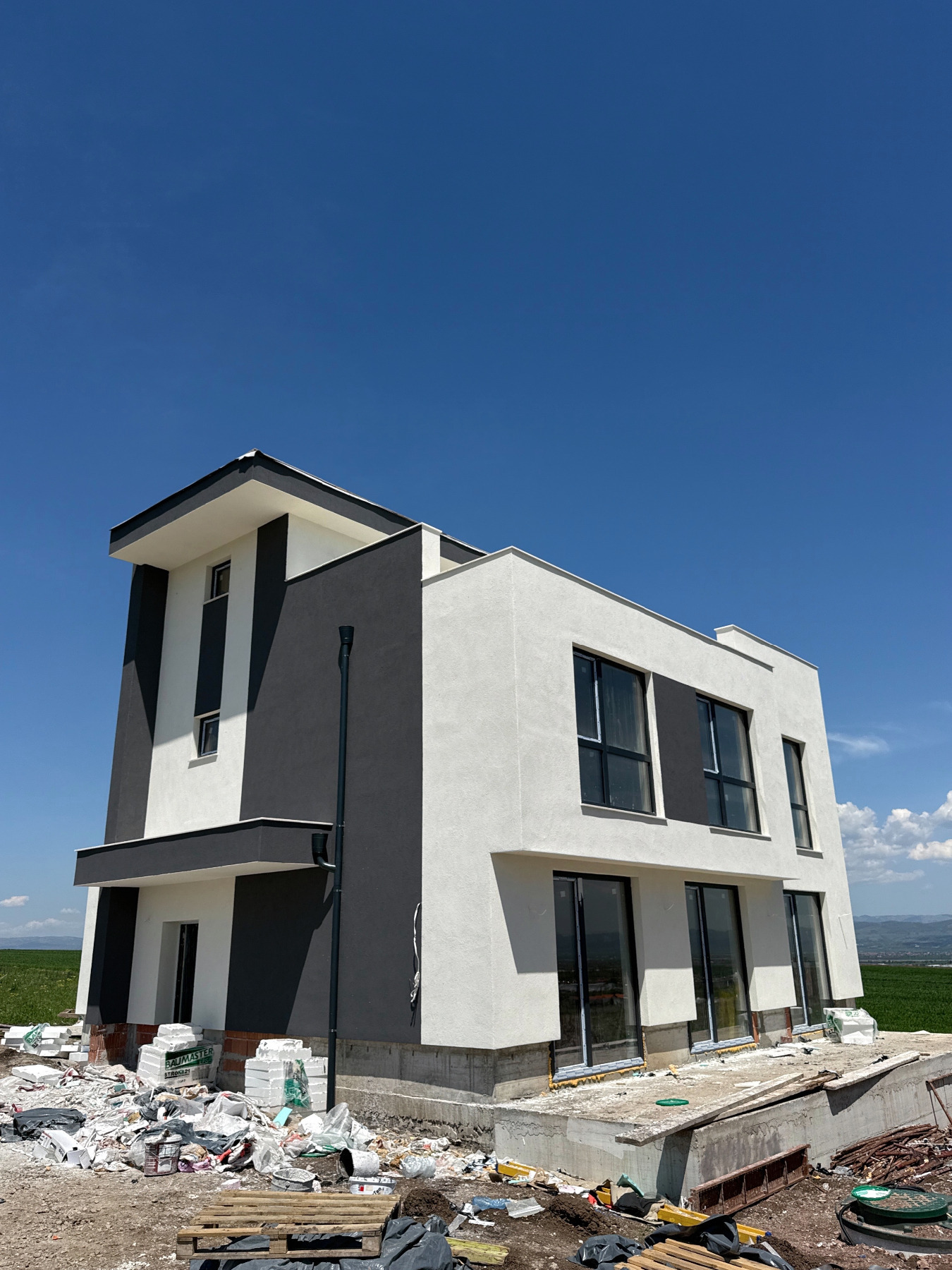 Продава КЪЩА, с. Гурмазово, област София област, снимка 2 - Къщи - 51287431