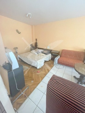 3+ camere da letto Karnobat, regione Burgas 2