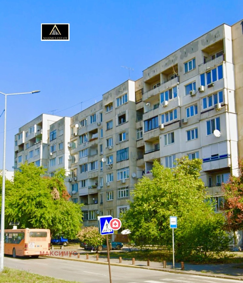 Продава  3-стаен град София , Надежда 1 , 90 кв.м | 53566234