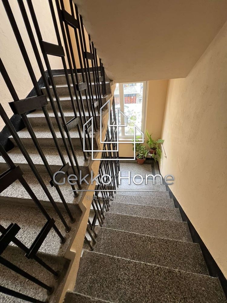 Продава 3-СТАЕН, гр. Варна, Централна поща, снимка 3 - Апартаменти - 54275518