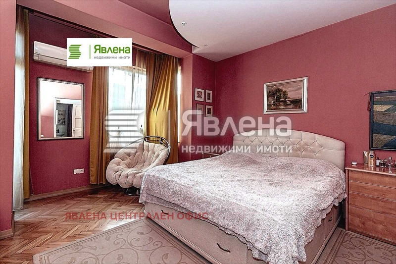 Продава 3-СТАЕН, гр. София, Център, снимка 14 - Апартаменти - 54693023