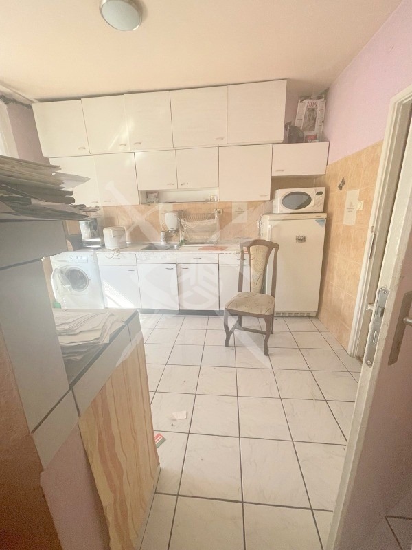 Na prodej  3+ ložnice oblast Burgas , Karnobat , 121 m2 | 94433927 - obraz [3]