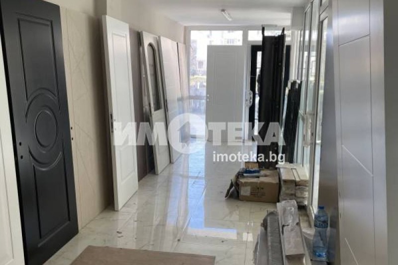 Продава ОФИС, гр. Пловдив, Гагарин, снимка 3 - Офиси - 46363535