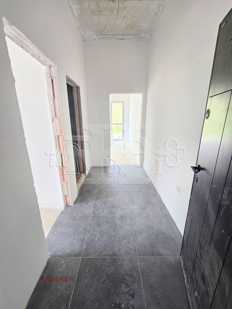 In vendita  Ufficio Varna , Mladost 1 , 65 mq | 66324518