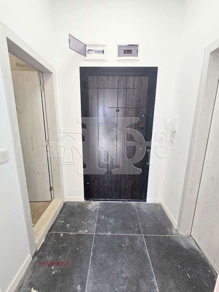 Продава ОФИС, гр. Варна, Младост 1, снимка 5 - Офиси - 50311033