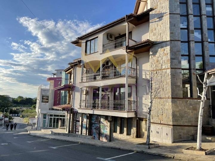 Продава МАГАЗИН, с. Лозенец, област Бургас, снимка 4 - Магазини - 52411236