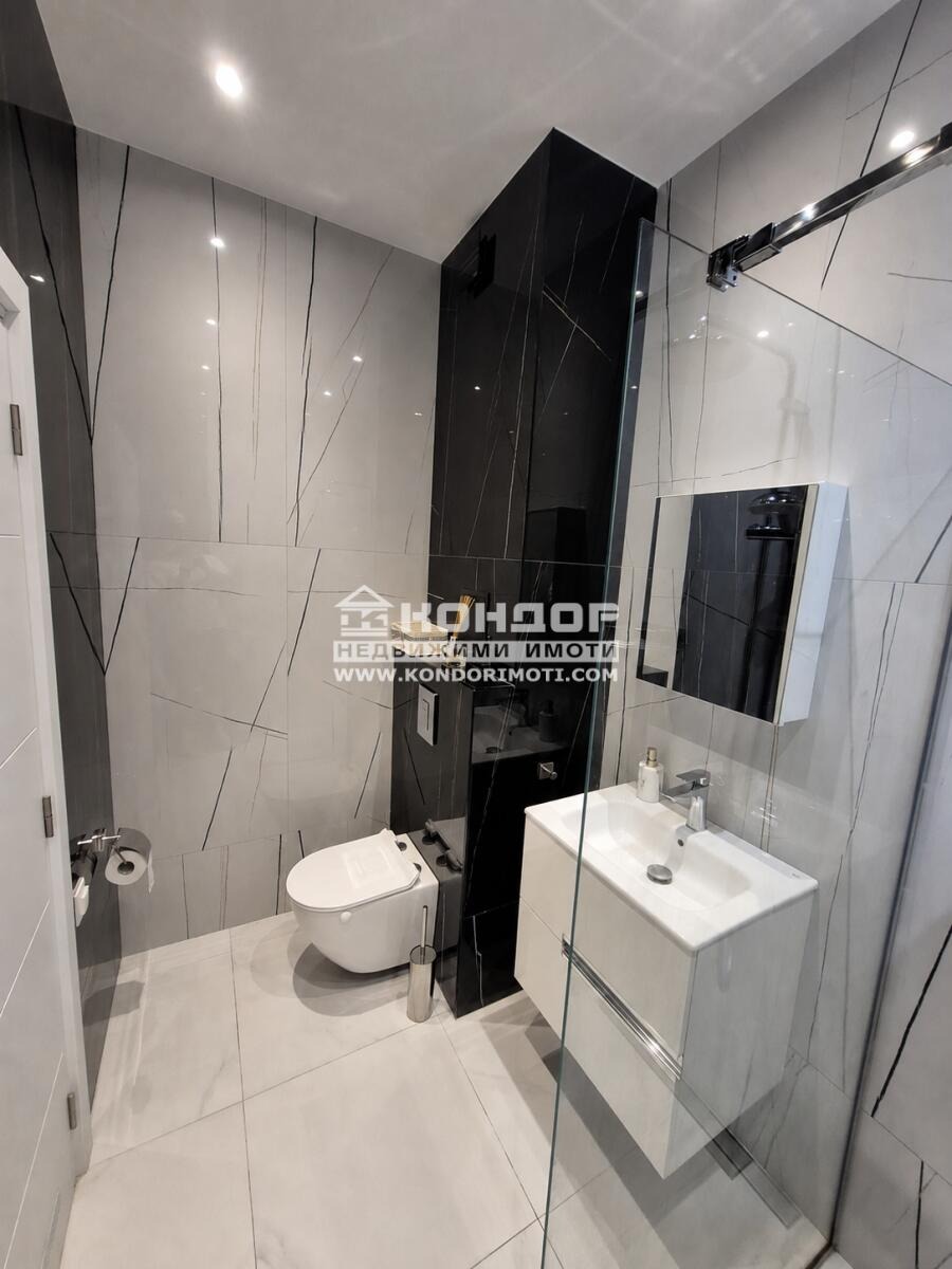 Продава 3-СТАЕН, гр. Пловдив, Център, снимка 3 - Апартаменти - 56032077