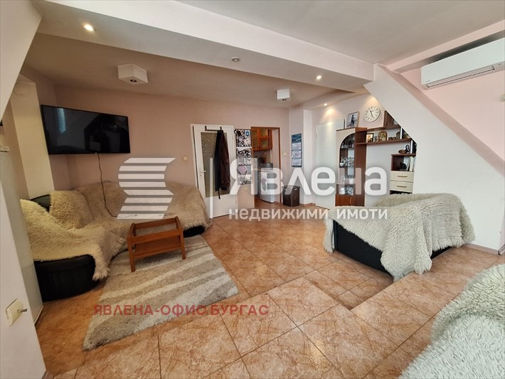 Продава 2-СТАЕН, гр. Бургас, Център, снимка 5 - Апартаменти - 52436623