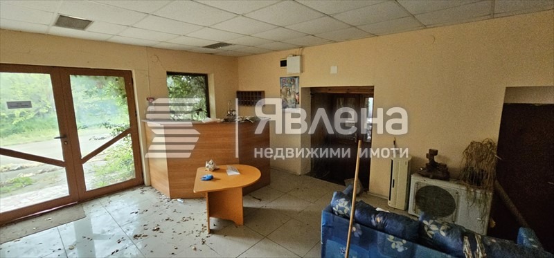 Продава ХОТЕЛ, с. Камен бряг, област Добрич, снимка 5 - Хотели - 55533231