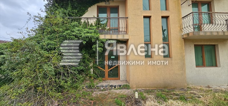 Продава ХОТЕЛ, с. Камен бряг, област Добрич, снимка 4 - Хотели - 55533231