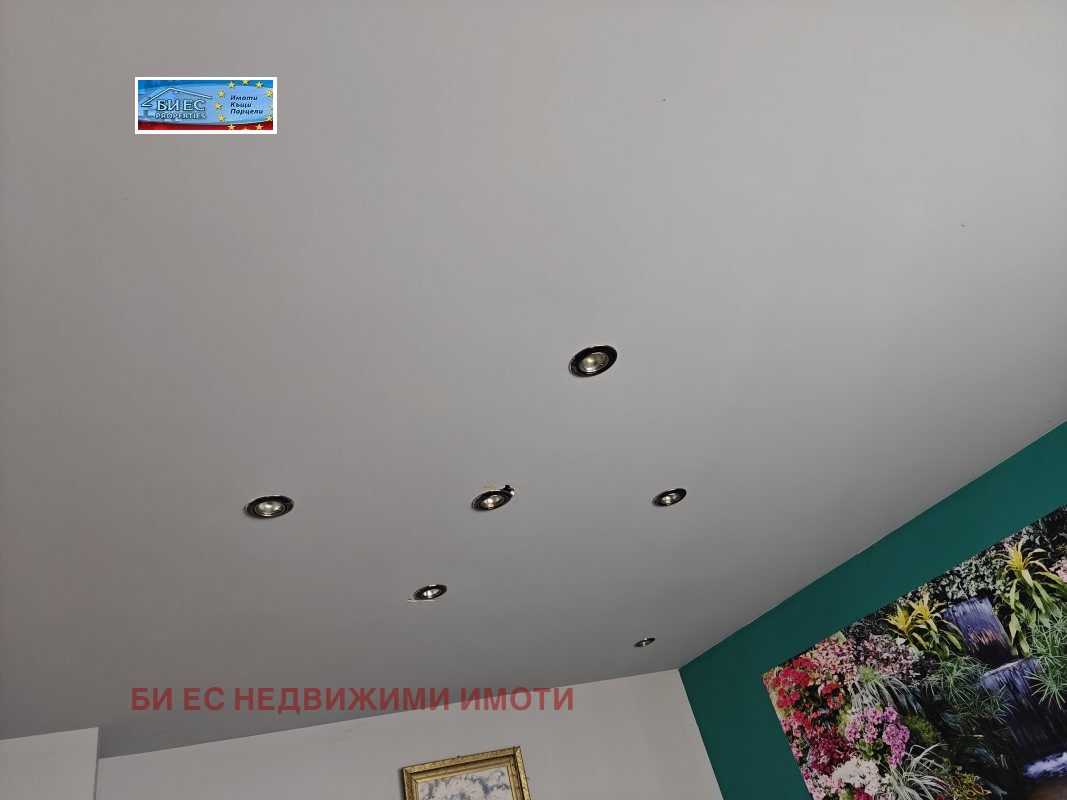 Продава 2-СТАЕН, гр. Перник, Могиличе, снимка 2 - Апартаменти - 52630142