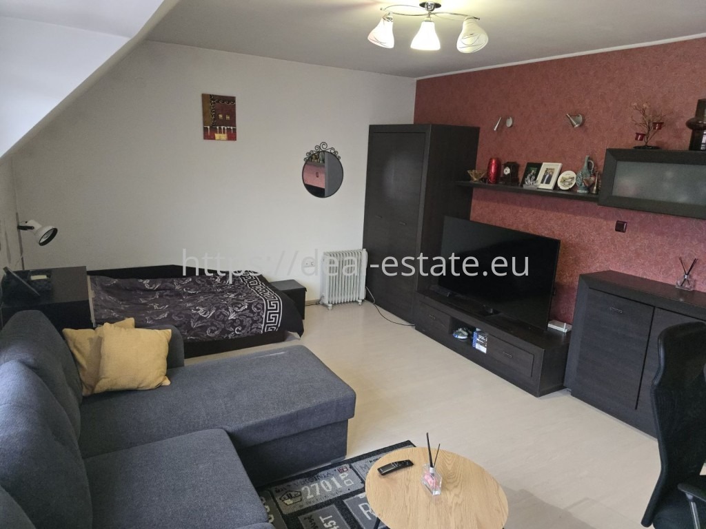 Продава 2-СТАЕН, гр. Благоевград, Широк център