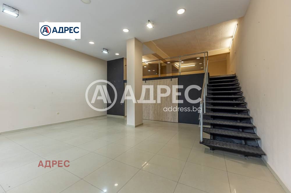 Продава МАГАЗИН, гр. Варна, ЖП Гара, снимка 3 - Магазини - 55990869
