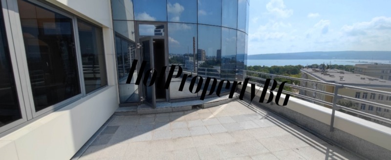 Продава МНОГОСТАЕН в град Варна, Спортна зала - 384 кв.м / 1 245 000 € » 2 435 008.35 лв., ХОТ ПРОПЪРТИ БГ