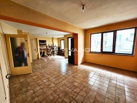 2 chambres Lyatno kino Trakiya, Varna