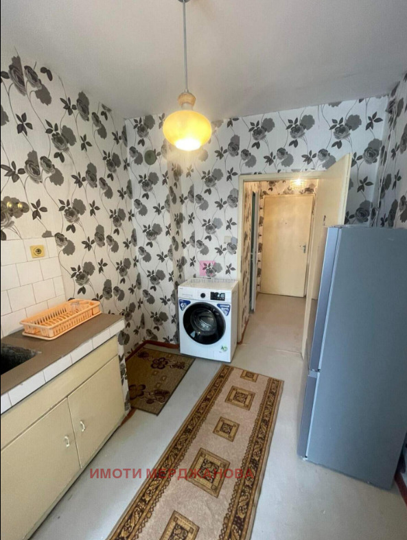 Продава 2-СТАЕН, гр. Стара Загора, Зора, снимка 2 - Апартаменти - 56324494