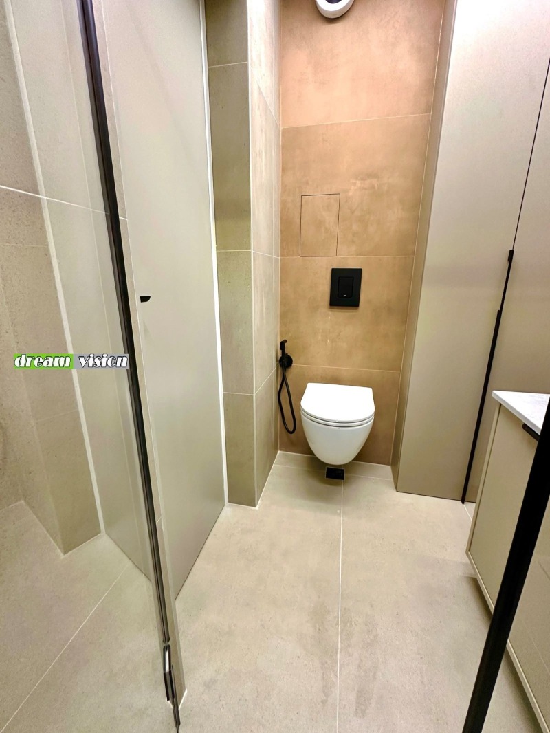 En venta  2 dormitorios Sofia , Mladost 4 , 107 metros cuadrados | 77019309 - imagen [9]