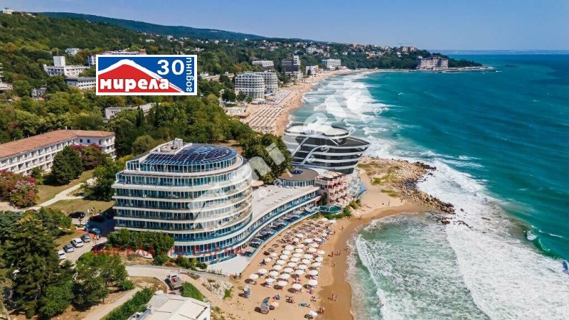 Продава  3-стаен град Варна , к.к. Св.Св. Константин и Елена , 84 кв.м | 34210711 - изображение [3]