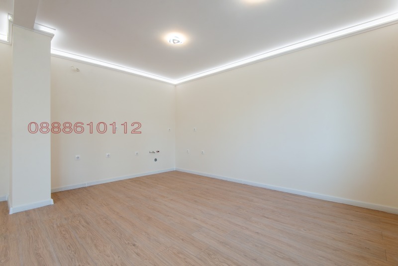 Продава 3-СТАЕН, гр. Варна, Лятно кино Тракия, снимка 2 - Апартаменти - 53574162