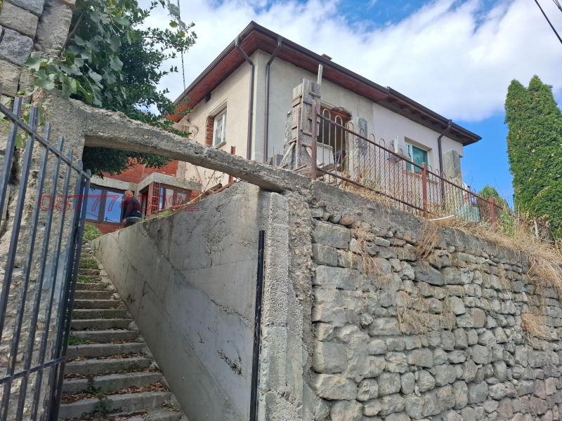 Te koop  Huis regio Sofia , Momin prochod , 140 m² | 69688796 - afbeelding [4]