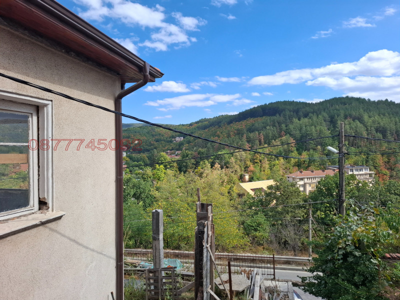 Te koop  Huis regio Sofia , Momin prochod , 140 m² | 69688796 - afbeelding [9]