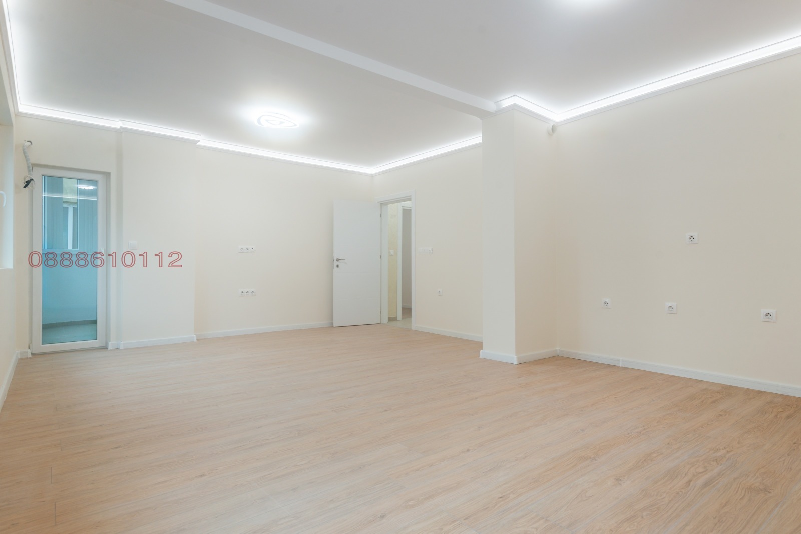 Продава 3-СТАЕН, гр. Варна, Лятно кино Тракия, снимка 2 - Апартаменти - 53663256