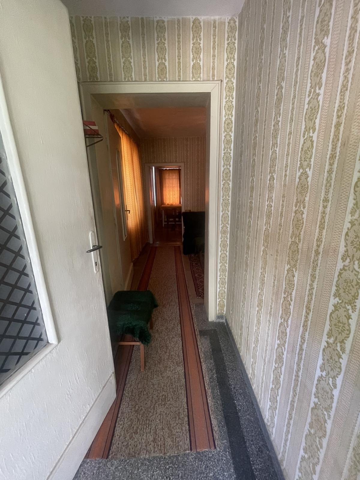 Продава КЪЩА, гр. Шумен, Добруджански, снимка 12 - Къщи - 55788408