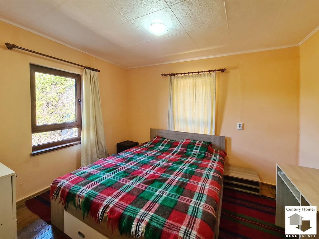 Продава КЪЩА, с. Теменуга, област Велико Търново, снимка 3 - Къщи - 56071133