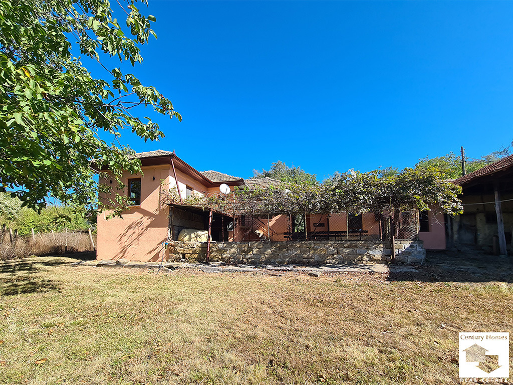 Продава КЪЩА, с. Теменуга, област Велико Търново, снимка 15 - Къщи - 56071133