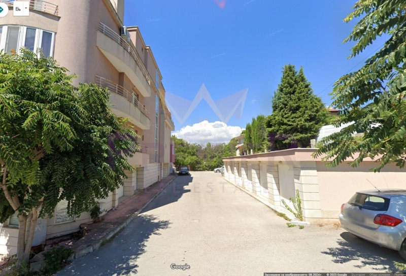 In vendita  Box auto Varna , Briz , 26 mq | 59041076