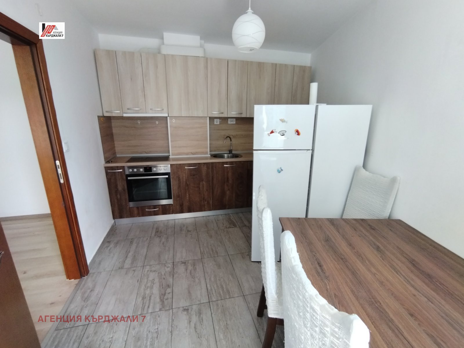 Продава 3-СТАЕН, гр. Кърджали, Възрожденци