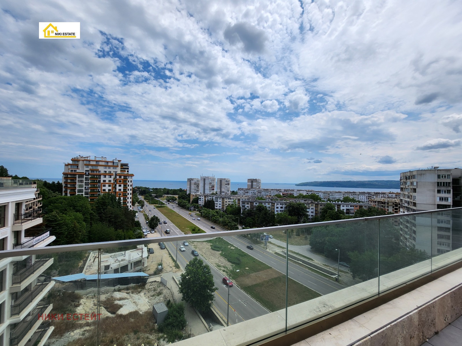 Продава МНОГОСТАЕН, гр. Варна, Бриз, снимка 2 - Апартаменти - 55019078