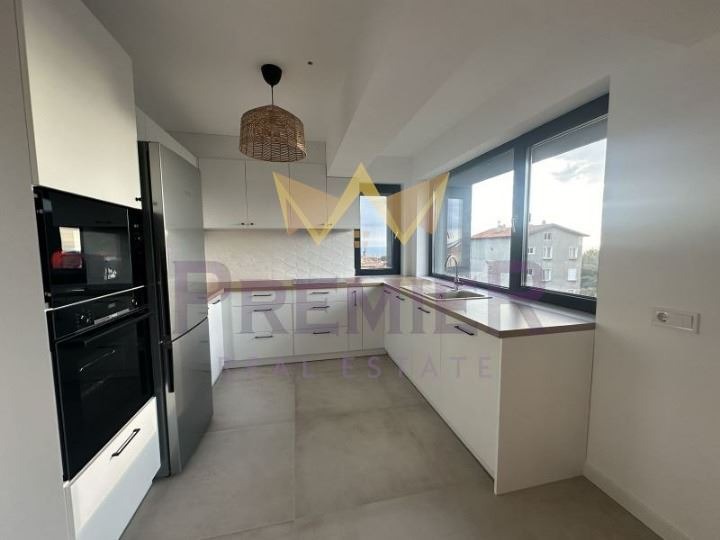 Продава 3-СТАЕН, гр. Варна, Галата, снимка 3 - Апартаменти - 52836282