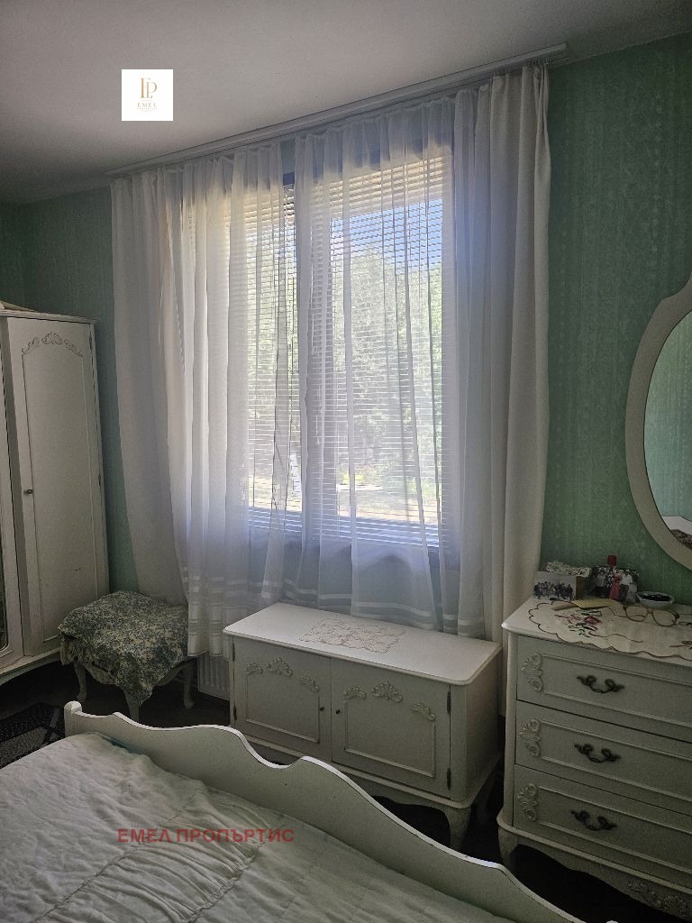 Продава КЪЩА, с. Бабица, област Перник, снимка 13 - Къщи - 55743286
