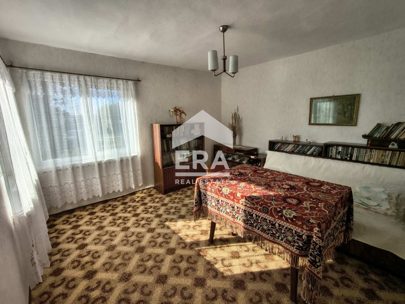 Продава КЪЩА, с. Победа, област Добрич, снимка 3 - Къщи - 56409333