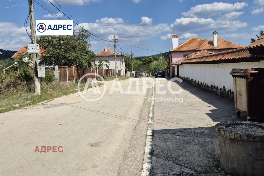 Продава КЪЩА, с. Аспарухово, област Варна, снимка 7 - Къщи - 54643820