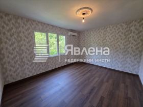 Piętro domu Orlandowci, Sofia
