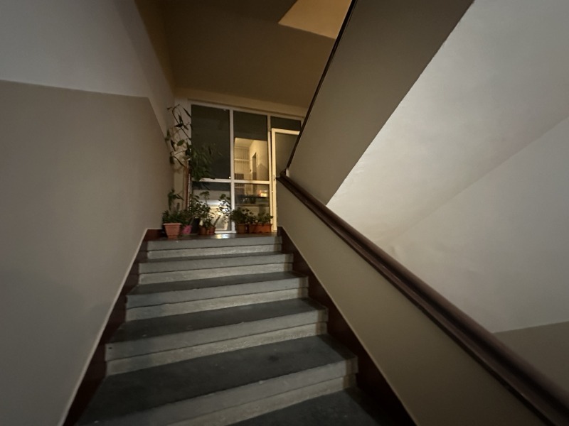 Te koop  1 slaapkamer Sofia , Iztok , 80 m² | 62558979 - afbeelding [7]